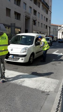 150319-Manifestazione Lavavetri (14)